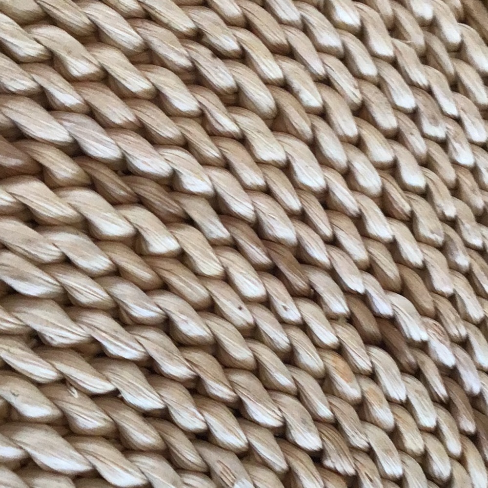 Meet your Posher, Pamela